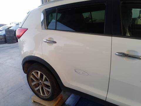 Puerta Trasera Derecha Kia Sportage BUSINESS 2WD 116CV 85KW