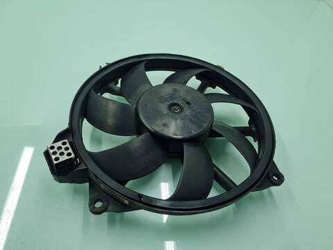 Foto 4ª: Electroventilador Renault Megane BUSINESS BERLINA 90CV 66KW III BERLINA 5 P [K9K834] (2013)