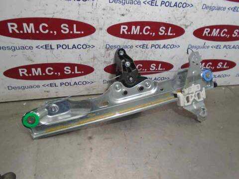 Foto 3ª: Elevalunas Manual Trasero Izquierdo Nissan Qashqai 1.5 TD CAT 110CV 81KW [K9KA636] (2015)