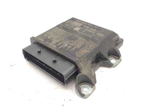 Foto 2ª: Centralita Airbag Skoda Octavia 1.6 TDI 105CV 77KW [CLHA] (2015)