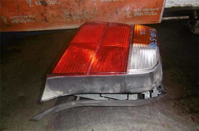 Piloto Trasero Izquierdo Bmw Serie 3 315 316 1.9 (105CV)