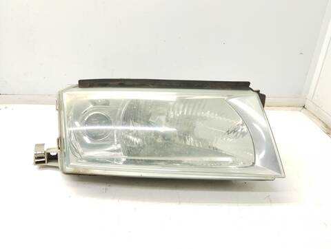 Faro Derecho Skoda Octavia AMBIENTE BERLINA 102CV 75KW