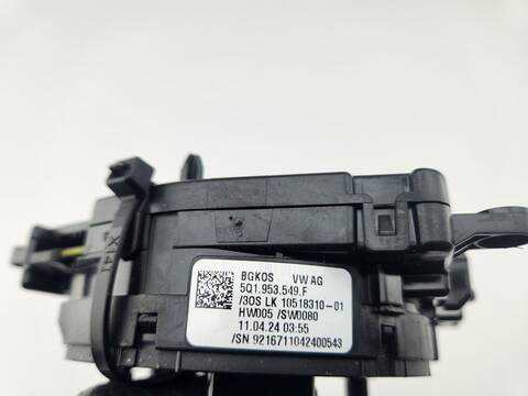Foto 3ª: Anillo Airbag Volkswagen Golf STYLE 115CV [DXDE] (2024)
