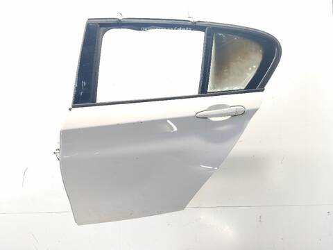 Foto 2ª: Puerta Trasera Izquierda Bmw Serie 1 114 116 D [N47 D20 C] (2006)