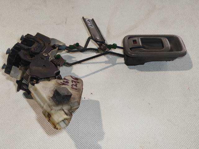 Foto 2ª: Cerradura Maletero Portón Nissan Patrol 2.8 TD Y61 TD6 [RD28ETI] (1999)