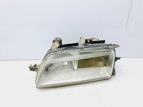 Faro Izquierdo Peugeot 605 SRDT 109CV 80KW