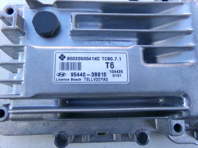 Foto 3ª: Centralita Motor ECU Hyundai ix35 2.0 CRDI 2009-2015 [D4HA] (2010)