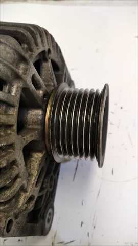 Foto 4ª: Alternador Renault Scenic 1.9 D [D/F9Q D8] (2003)