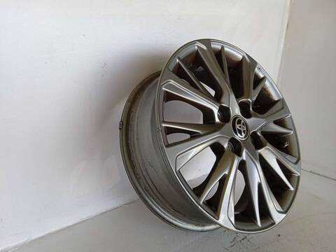 Foto 3ª: LLanta Aleacion Toyota Yaris HYBRID ACTIVE 101CV [1NZFXE] (2018)