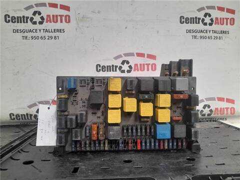 Caja Reles Fusibles Mercedes Clase ML 230 3.2 V6 I 218CV 160KW SUV W163 M112.942