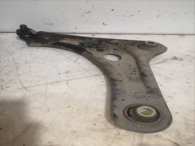 Brazo Suspension Delantero Izquierdo Peugeot 2008 BH01