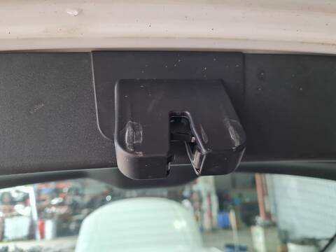 Cerradura Maletero Portón Audi A3 1.6 TDI AMBIENTE 105CV 77KW