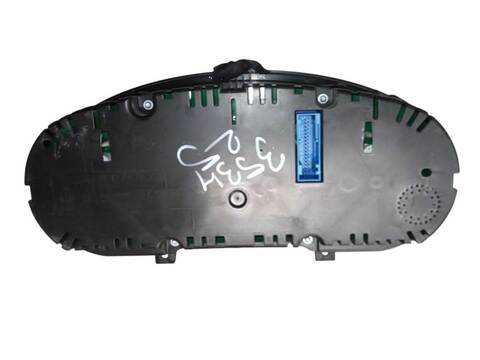 Foto 3ª: Cuadro de Instrumentos Volkswagen Touran 1.6 TDI (2010)