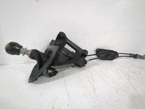 Foto 3ª: Palanca de Cambio Toyota Auris 1.33 DUAL-VVTI NRE150_) 101CV [1NR-FE] (2006)