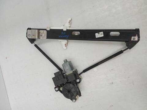 Elevalunas Manual Trasero Izquierdo Seat Arona 1.0 TSI 110CV 81KW