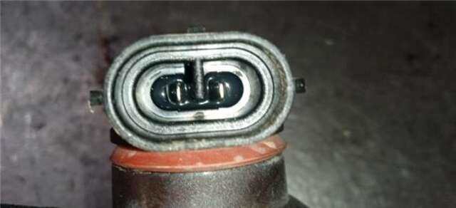 Foto 3ª: Faro Antiniebla Delantero Izquierdo Ford Focus 1.8 TDCI [KKDA]