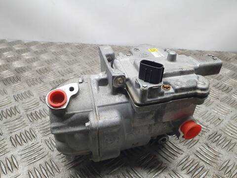 Foto 3ª: Compresor Aire Acondicionado Toyota Yaris HSD CITY 75CV 55KW [1NZ] (2017)