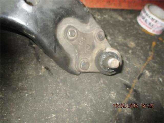 Brazo Suspension Delantero Derecho Toyota Auris 2.0 ACTIVE [2.0 LTR. - 93 KW D-4D CAT]