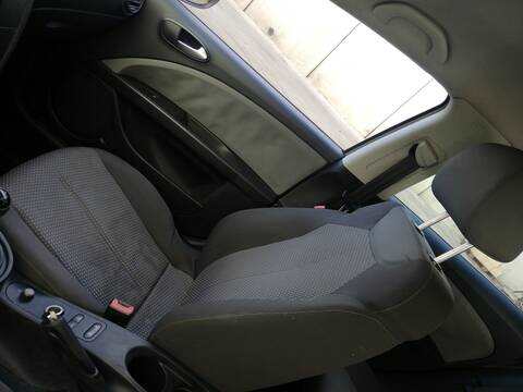 Asiento Delantero Derecho Seat Leon CAYC