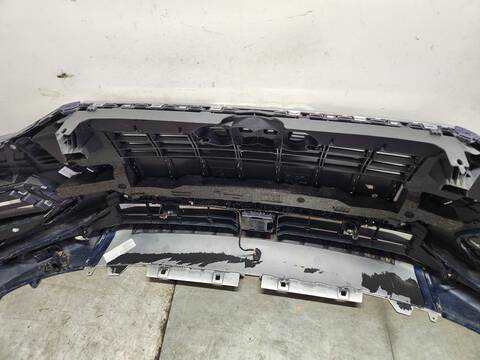 Foto 4ª: Paragolpes Delantero Audi Q3 35 TDI BASICO 150CV 110KW [DTSB] (2021)