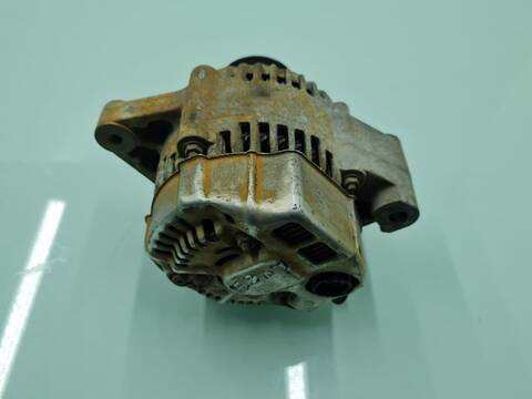 Foto 4ª: Alternador Toyota Land Cruiser D4-D VX 5-PTAS.) 163CV 120KW [1KDFTV] (2001)