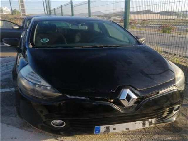 Foto 4ª: Caja Reles Fusibles Renault Clio 1.5 AUTHENTIQUE [1 5 LTR. - 55 KW DCI DIESEL FAP] 75CV [K9K 628]
