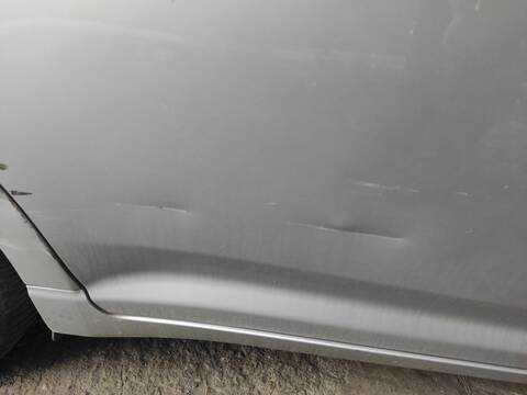 Foto 2ª: Puerta Trasera Derecha Toyota Avensis 1ADFTV (2010)