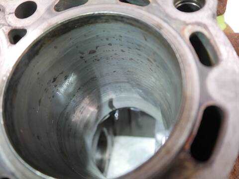 Foto 2ª: Bloque Motor Land Rover Discovery TDV6 211 - 256 CV [306DT] (2012)