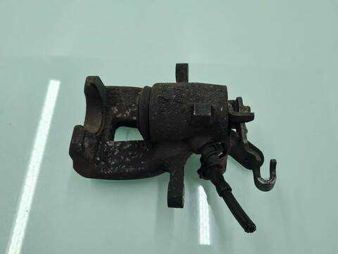 Foto 3ª: Pedal Embrague Volkswagen Golf GT SPORT BERLINA 170CV 125KW [BLG] (2006)