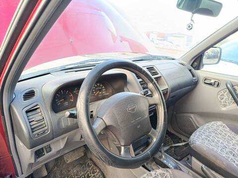Salpicadero Nissan Terrano TD27TI