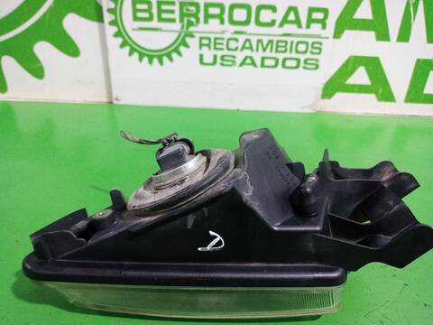 Foto 2ª: Faro Antiniebla Delantero Derecho Fiat Bravo 1.9 DYNAMIC MULTIJET 120CV [192A8000] (2007)