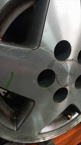 Foto 2ª: LLanta Aleacion Jeep Grand Cherokee 4.0 G ZJ LAREDO 5P. Automatico [MX-V6] (1993)