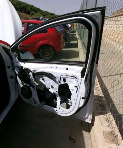 Foto 2ª: Puerta Delantera Derecha Ford Focus 1.5 TDCI 2014-2018 [XWDA] (2018)