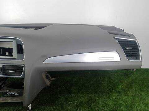 Foto 3ª: Salpicadero Audi Q5 2.0 TDI QUATTRO 143CV 105KW [CJCA] (2010)