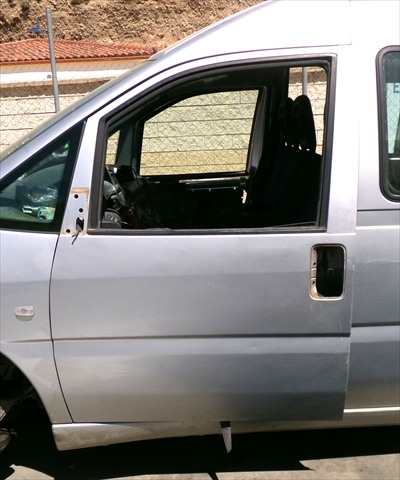 Puerta Delantera Izquierda Peugeot Expert 2.0 HDI 1994-2003