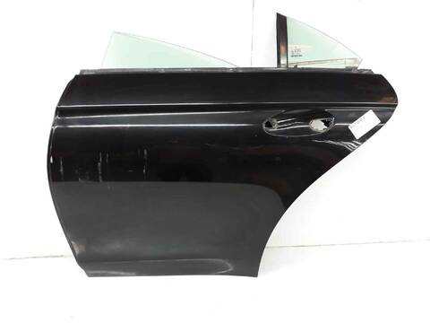 Puerta Trasera Izquierda Mercedes Clase C 160 3.5 V6 292CV