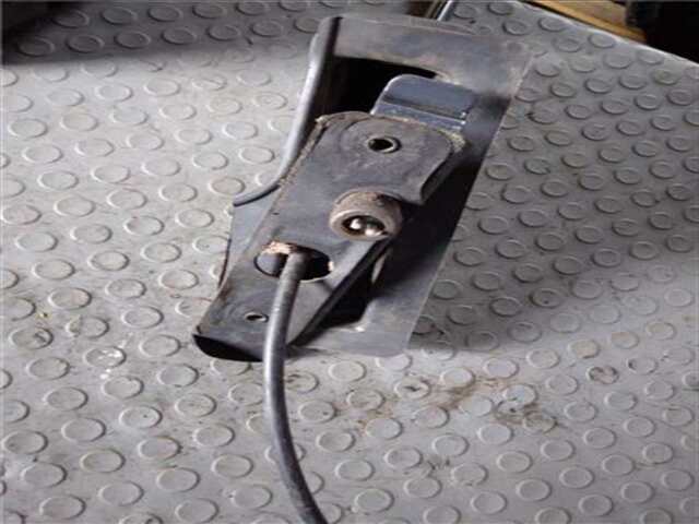 Foto 2ª: Freno de Mano Mercedes 100 D (631.332. 631.342) [OM 616.963]