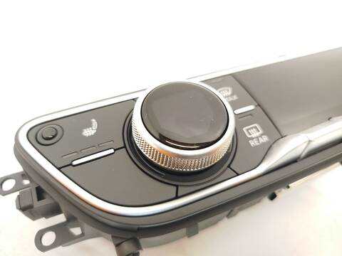 Foto 3ª: Mando Climatizador Audi Q5 40 TDI QUATTRO 204CV 150KW [DTPA] (2024)