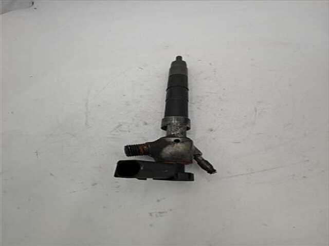 Foto 3ª: Inyectores Seat Leon 1.6 STYLE [1.6 LTR. - 85 KW TDI] [DDY]