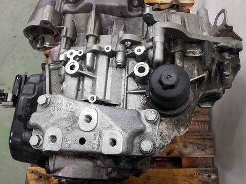 Foto 2ª: Caja Cambios Skoda Octavia AMBITION