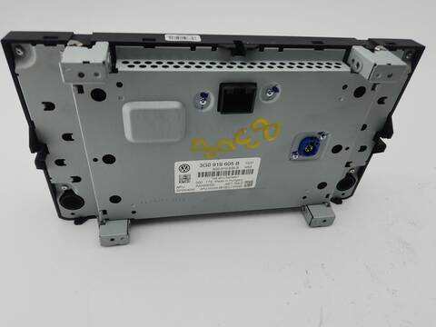 Foto 3ª: Pantalla Multifuncion Volkswagen Touran SPORT BMT 150CV 110KW [DFGA] (2016)