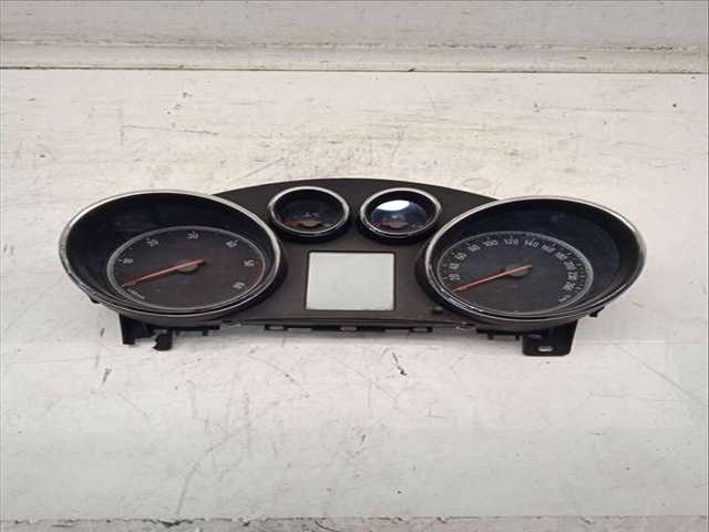 Cuadro de Instrumentos Opel Astra 1.3 16V CDTI 95CV 70KW