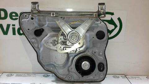 Foto 2ª: Elevalunas Manual Trasero Derecho Volvo V50 2.0 D MOMENTUM 136CV 100KW FAMILIAR [D4204T] (2005)