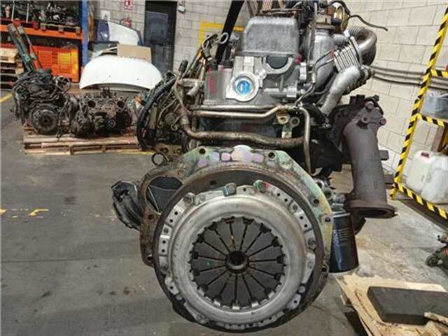 Foto 3ª: Motor Completo Mitsubishi Montero 2.5 TDI SAHEL (3-PTAS.) [2.5 LTR. - 85 KW TD CAT]