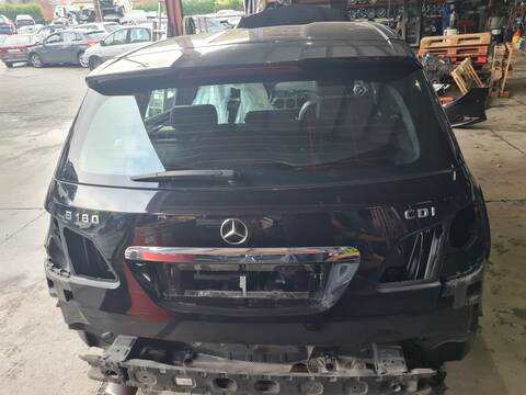 Portón Mercedes Clase B 150 B 180 CDI BE 246.200) 109CV 80KW