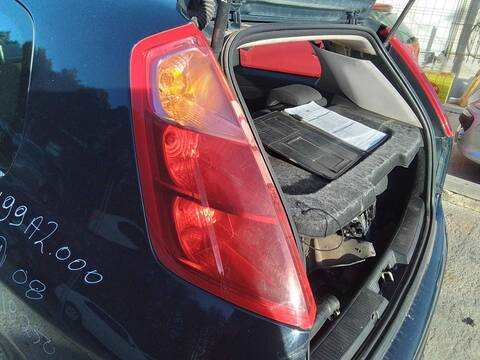 Foto 4ª: Piloto Trasero Izquierdo Fiat Grande Punto 1.3 16V JTD CAT 75CV 55KW [199A2000] (2008)