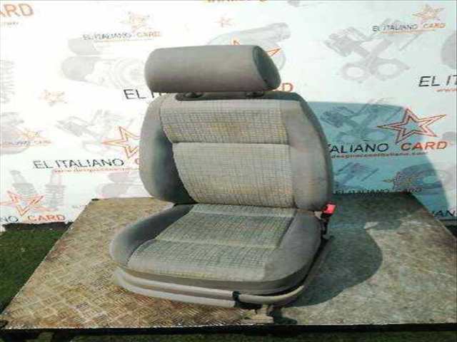 Foto 3ª: Asiento Delantero Derecho Volkswagen Caddy 60CV 44KW (2004)