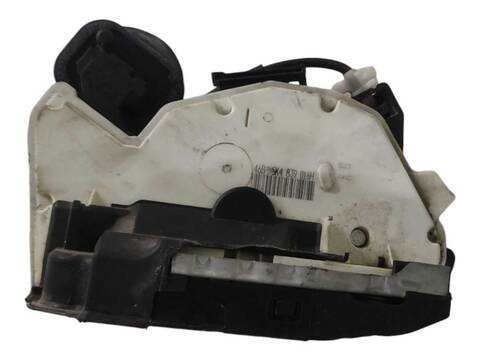 Foto 2ª: Cerradura Puerta Trasera Derecha Volkswagen Golf 1.6 TDI 105CV (2008)