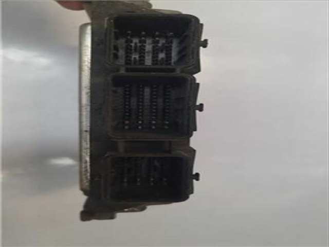 Foto 3ª: Centralita Motor ECU Renault Megane 1.9 CONFORT AUTHENTIQUE [1 9 LTR. - 88 KW DCI DIESEL] BERLINA 120CV II BERLINA 5P 10.2002 ) [F9Q800]