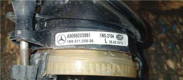 Foto 2ª: Faro Antiniebla Delantero Izquierdo Mercedes Sprinter 310 CDI [OM 651.955]